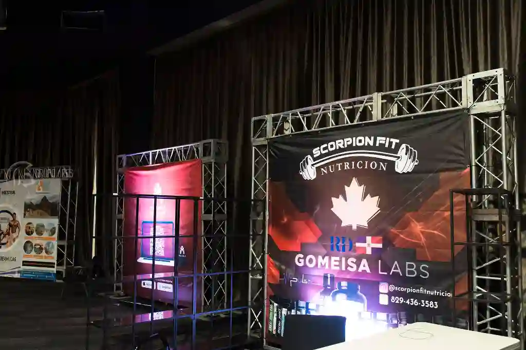 Imagen de los carteles de patrocinio
